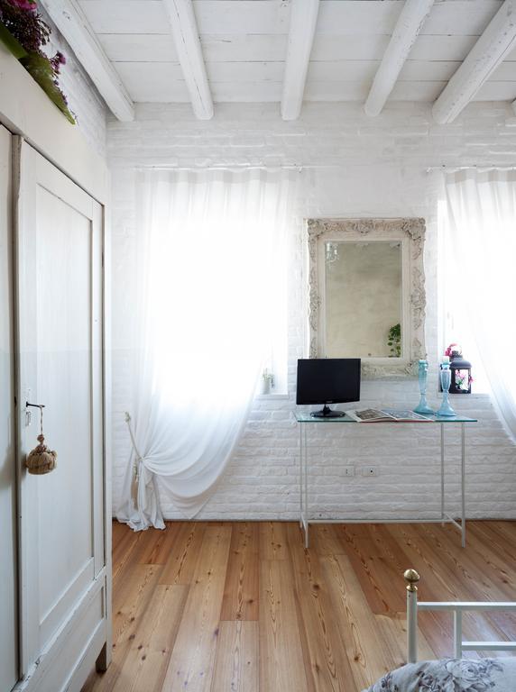 Bed & Breakfast Canova Treviso Oda fotoğraf